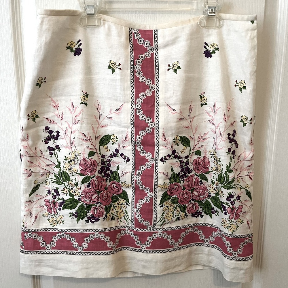 Loft pencil skirt